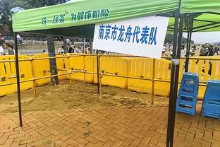 外租半赛季只出场1次，利物浦官方：提前召回后卫里斯-威廉姆斯